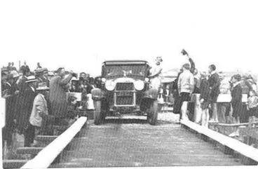 Image: Opening first traffic bridge, Hokio Beach
