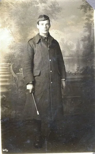 Image: Soldier in front of a backdrop. c1914-18?