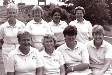 Image: Foxton Golf Club - Women's Silver Pennants Team, 1996?