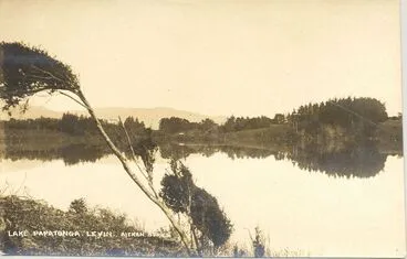 Image: Lake Papatonga,Levin