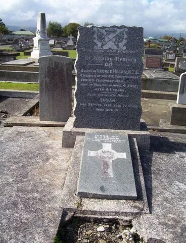 Image: Mother's headstone