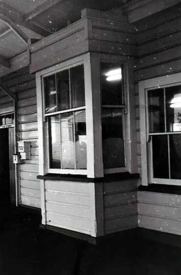 Image: Stationmasters 'Observation Box', Shannon Railway Station, c.1970's
