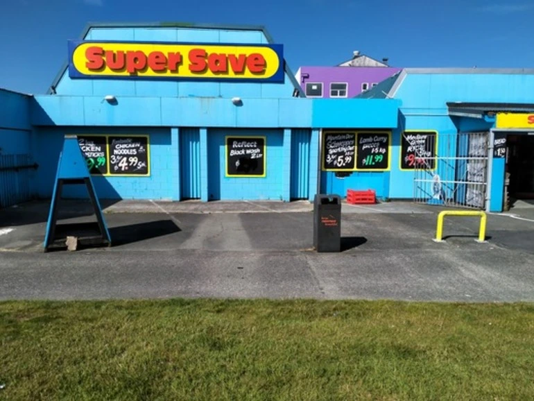 Image: Super Save