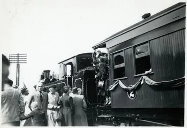 Image: 75th Jubilee Locomotive - 1952 Jubilee Celebrations