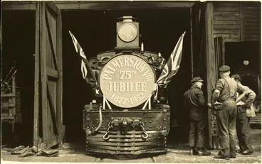 Image: Palmerston North 75th Jubilee engine