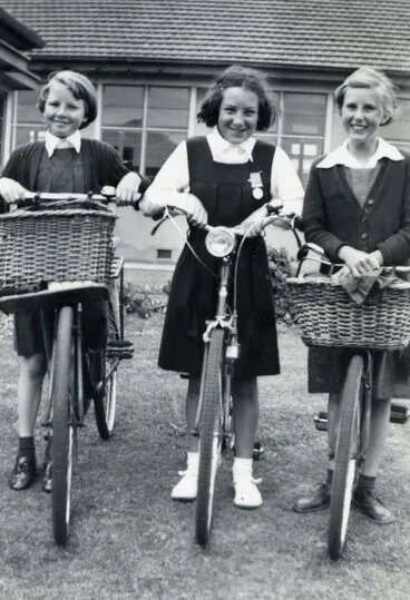 Image: Pupils of Palmerston North Intermediate Normal with their bicycles