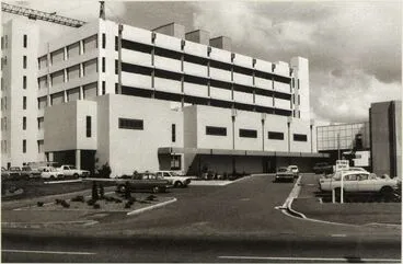 Image: Clinical Services block, Palmerston North Public Hospital