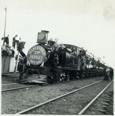 Image: 75th Jubilee Locomotive - 1952 Jubilee Celebrations