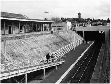 Image: Hamilton railway station