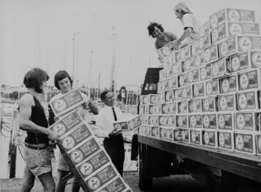 Auckland Harbour - loading Bass beer Image: Auckland Harbour - loading Bass beer
