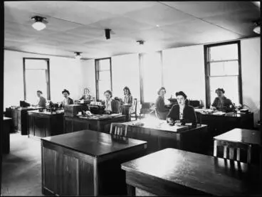 Image: CAC office staff - Hamilton WWII