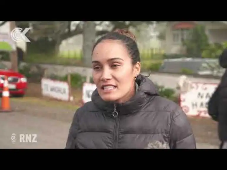 Image: Ihumātao day two Hundreds turn out to protest