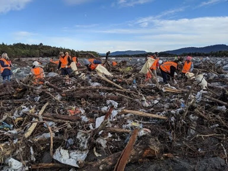 Image: NZDF boosts Fox River landfill clean-up