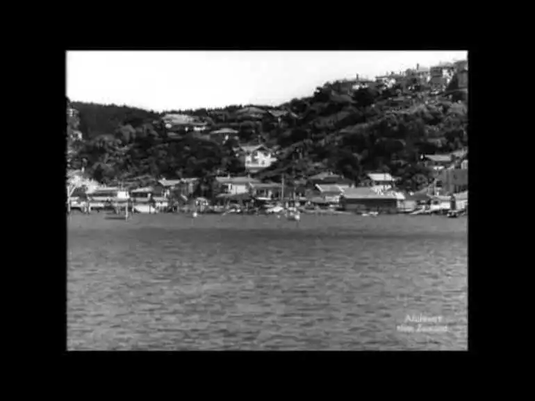 Image: Wellington Wharves & Eastern Suburbs [silent] (c.1950)