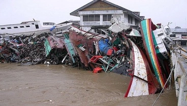 Image: Tsunamis
