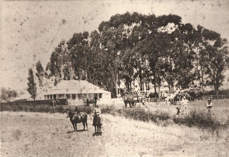 Image: Hawthorn Farm, Howick, 1888.