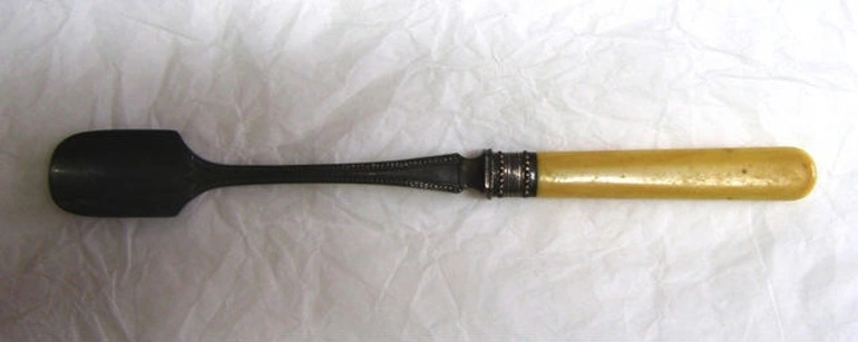 Image: Cheese scoop
