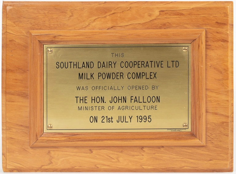 Image: Plaque, Opening of Milk Powder Complex Edendale