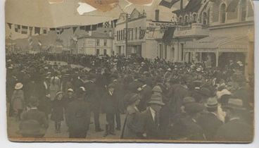 WWI Armistice Celebrations Image: WWI Armistice Celebrations