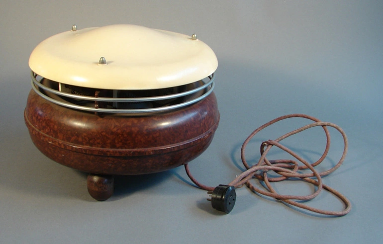 Image: Heater; "Kosyaire"