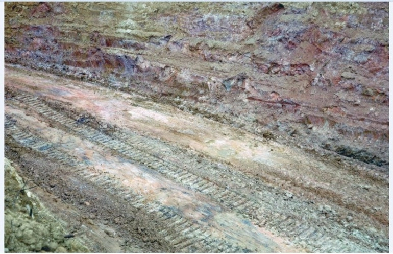Image: Photograph, Kopu-Hikuai Road