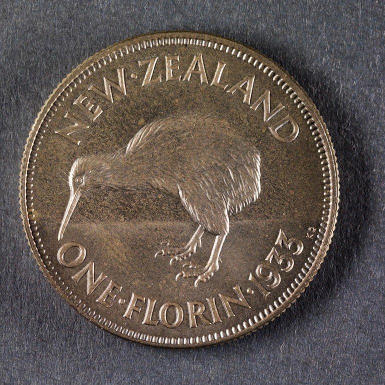 Image: Reserve Bank of New Zealand 1933 One Florin