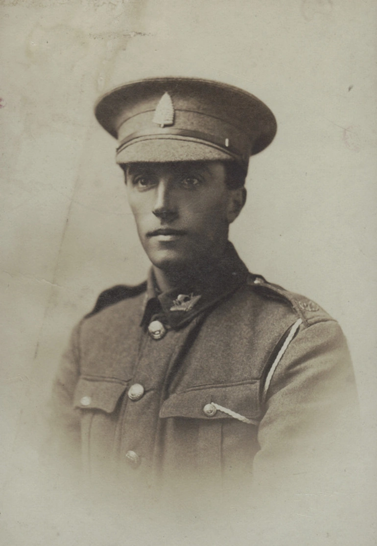 Image: Photograph [Rifleman Oliver Gibson Scott]