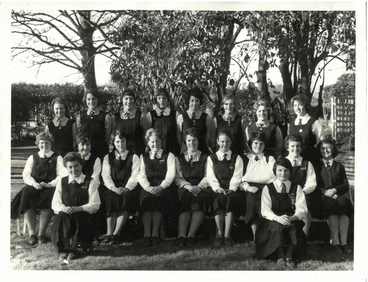 Photograph of Early Villa Maria Students Image: Photograph of Early Villa Maria Students