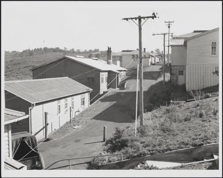 Image: Castor Bay Battery army barracks, 1944