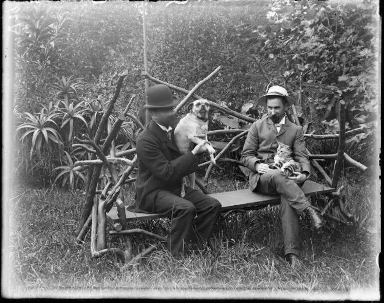 Image: Two men in the garden of The Avenue, Karangahape Road, 1905