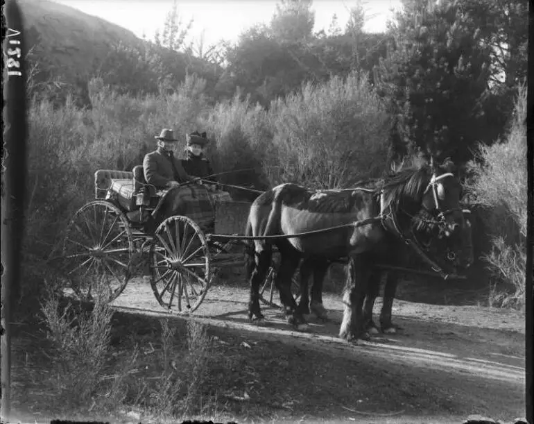 Image: William and Martha Butcher at Huka Falls, 1908