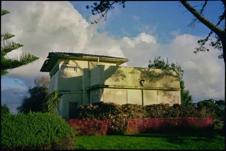Image: Kennedy Park Observation Post, Castor Bay