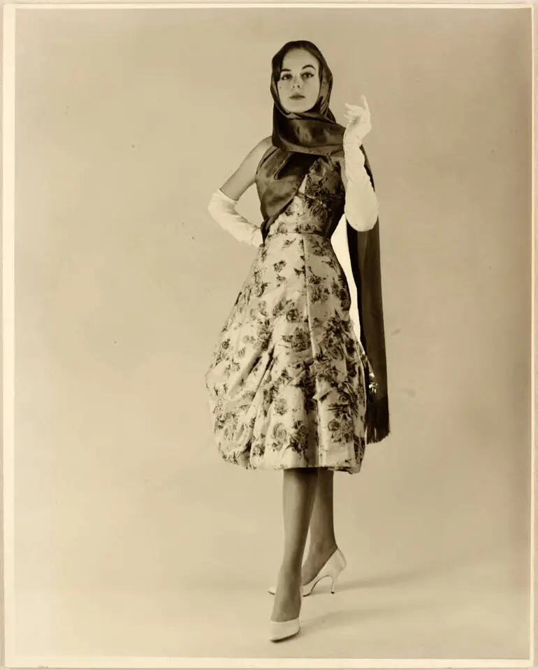 Image: Unidentified model