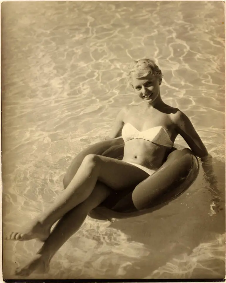 Image: Unidentified woman, 1960s