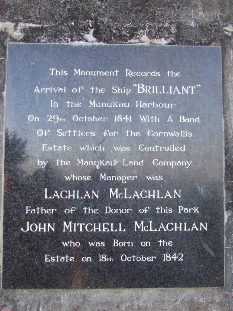 Image: McLachlan Monument plaque, 2006