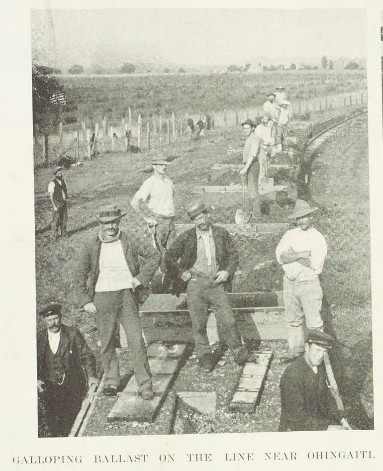 Image: Galloping ballast on the line near Ohingaiti