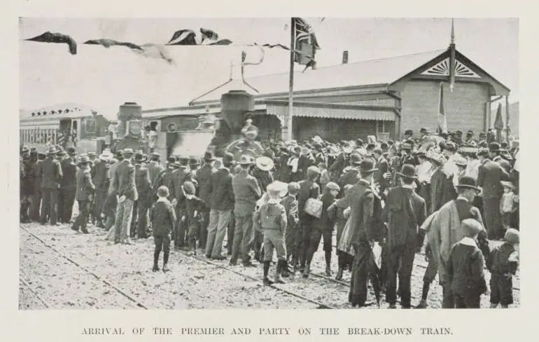 Image: Arrival of the premier and party on the break-down train