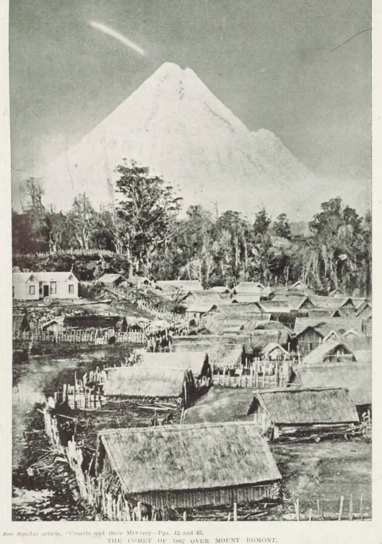 Image: The comet of 1882 over Mount Egmont