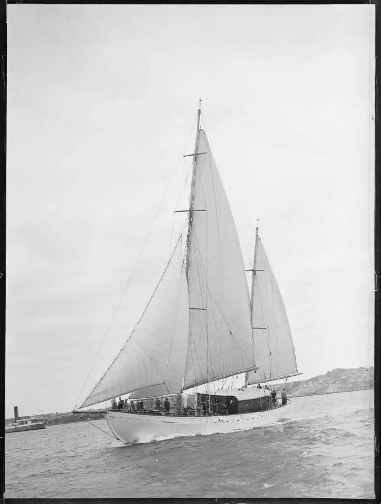 Image: New Golden Hind in the Waitematā Harbour