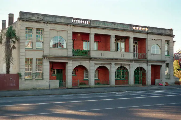 Image: 93-89 Jervois Road, Herne Bay, 1986