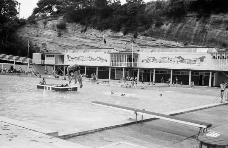 Image: Parnell Baths, Judges Bay, 1964