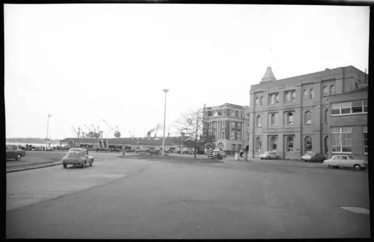 Image: Lower Albert Street, Auckland Central, 1963