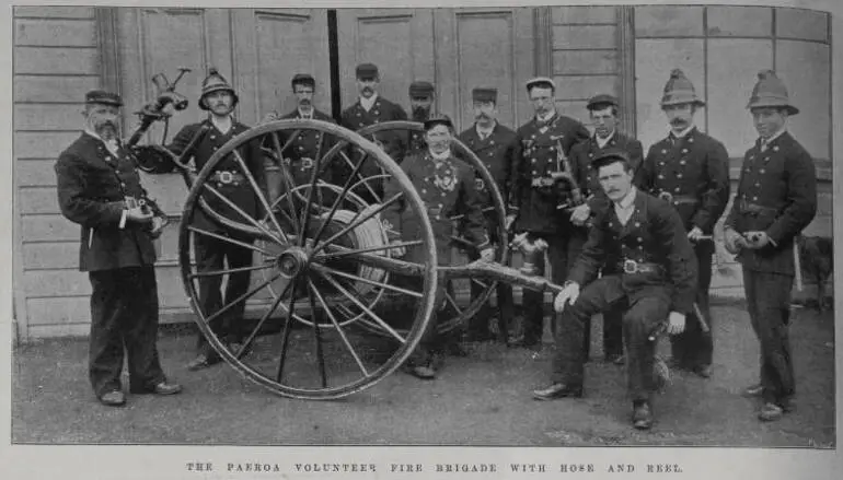 Image: The Paeroa Volunteer Fire Brigade with hose and reel