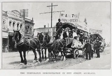 Image: The Temperance demonstration in Pitt Street, Auckland
