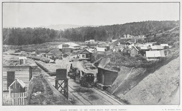 Image: KAKAHI TOWNSHIP, ON THE NORTH ISLAND MAIN TRUNK RAILWAY