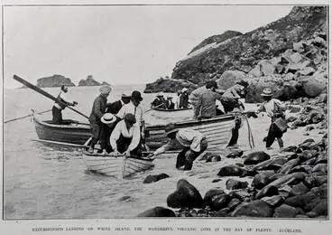 Image: EXCURSIONISTS LANDING ON WHITE ISLAND, THE WONDERFUL VOLCANIC CONE IN THE BAY OF PLENTY, AUCKLAND