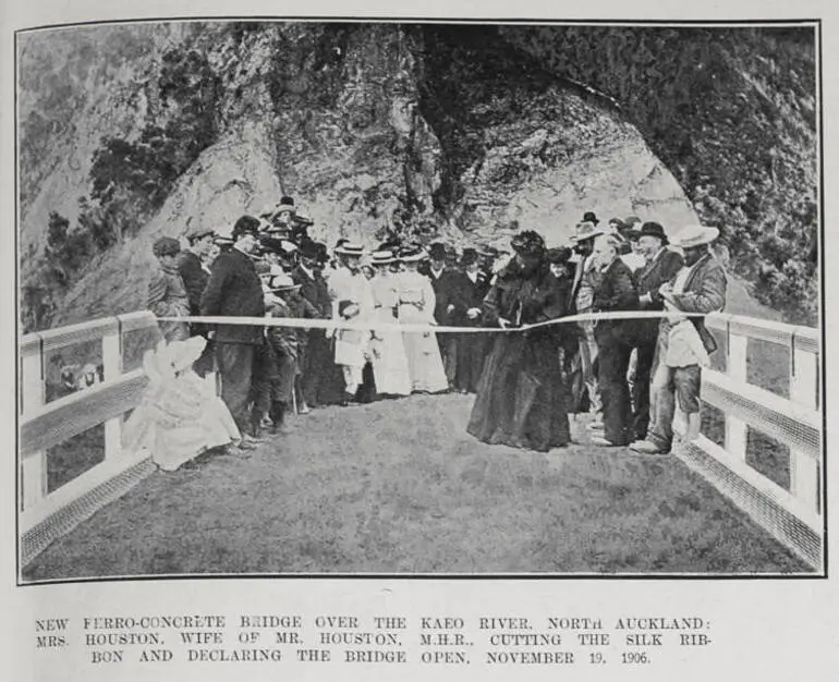 Image: NEW FERRO-CONCRETE BRIDGE OVER THE KAEO RIVER. NORTH AUCKLAND: MRS. HOUSTON, WIFE OF MR. HOUSTON, M.H.R., CUTTING THE SILK RIBBON AND DECLARING THE BRIDGE OPEN, NOVEMBER 19. 1906