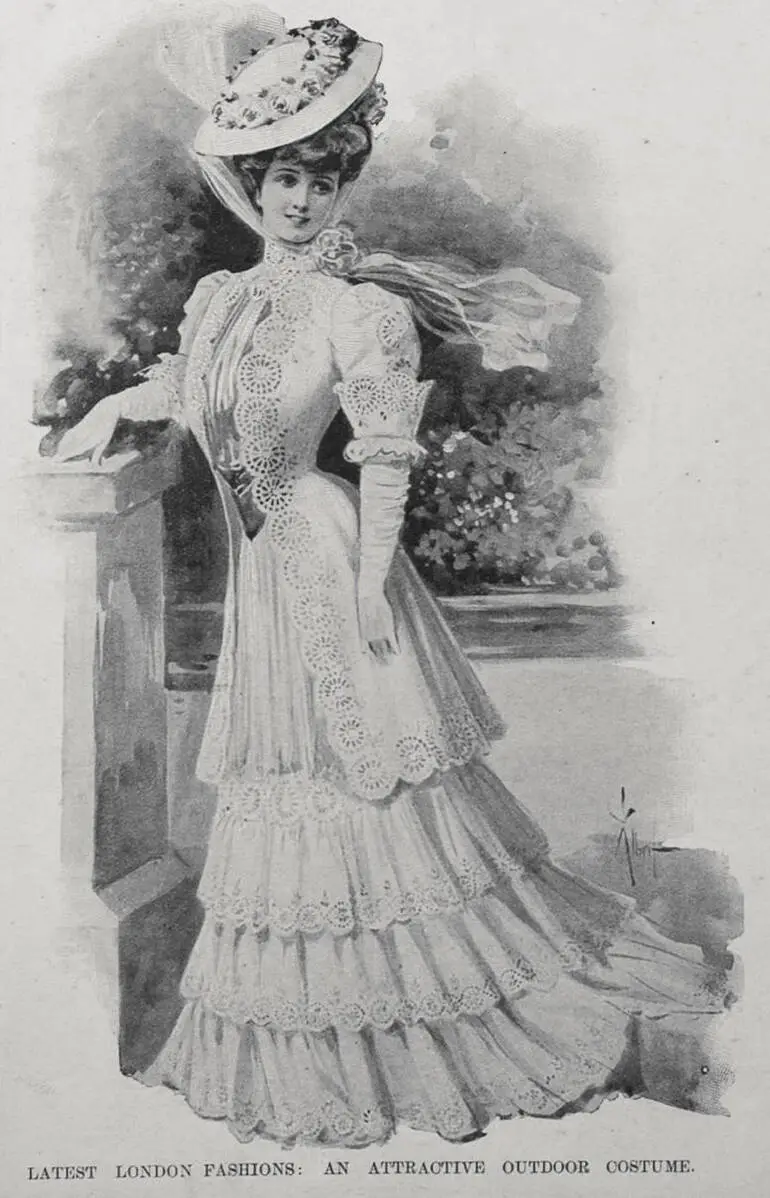 Image: LATEST LONDON FASHIONS: AN ATTRACTIVE OUTDOOR COSTUME