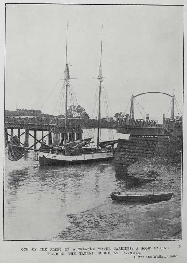 Image: One Of The Fleet Of Auckland's Water Carriers