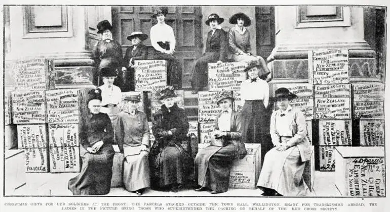 Image: Christmas gifts for our soldiers at the front: the parcels stacked outside the Town Hall, Wellington, ready for transmission abroad